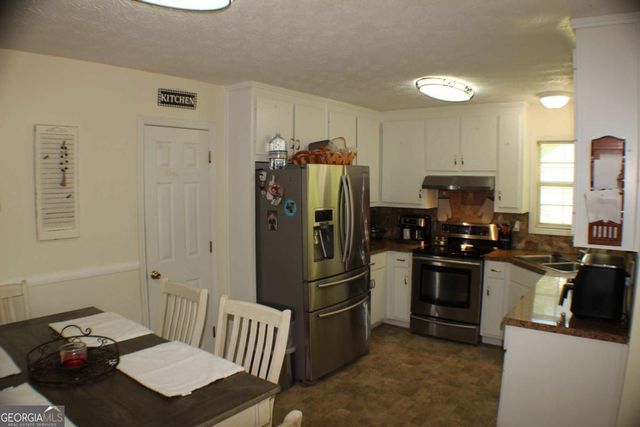 158 Elk Grove Drive, Auburn, GA 30011