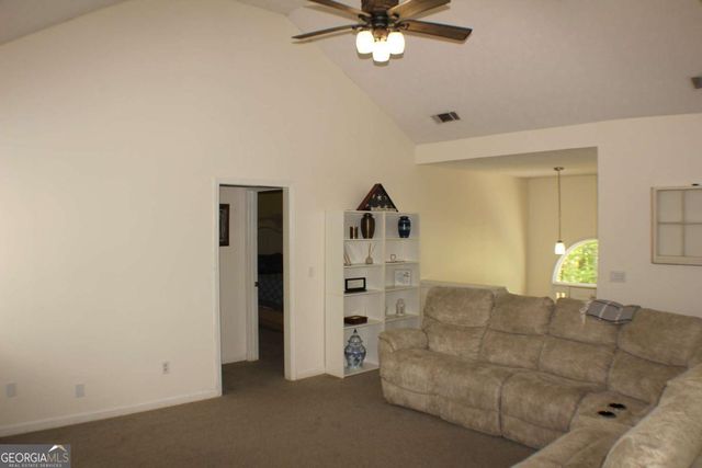 158 Elk Grove Drive, Auburn, GA 30011