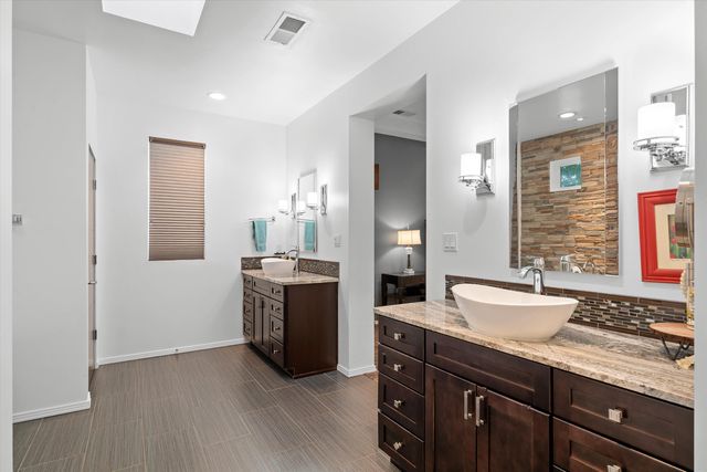 4908 Camino Valle Trail NW, Albuquerque, NM 87120