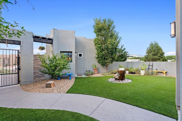 4908 Camino Valle Trail NW, Albuquerque, NM 87120