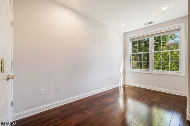 467 Victoria Drive, Bridgewater Twp., NJ 08807