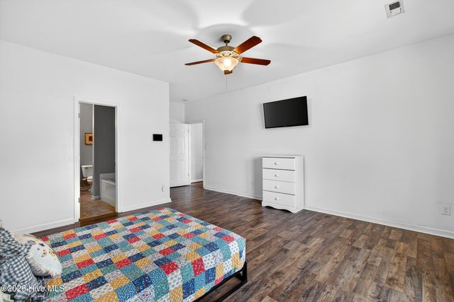 112 Lilac Lane, Richlands, NC 28574