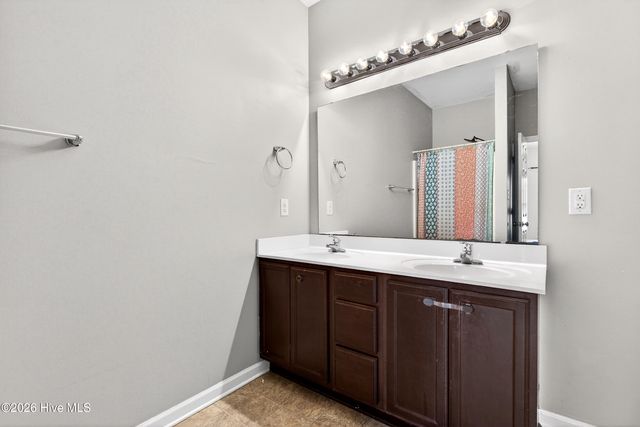 112 Lilac Lane, Richlands, NC 28574