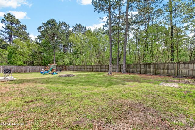 112 Lilac Lane, Richlands, NC 28574