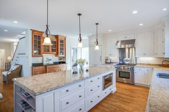 335 Stage Island, Chatham, MA 02633