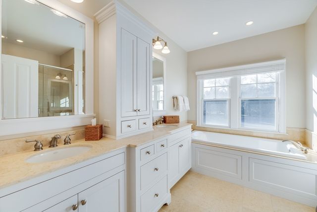 335 Stage Island, Chatham, MA 02633