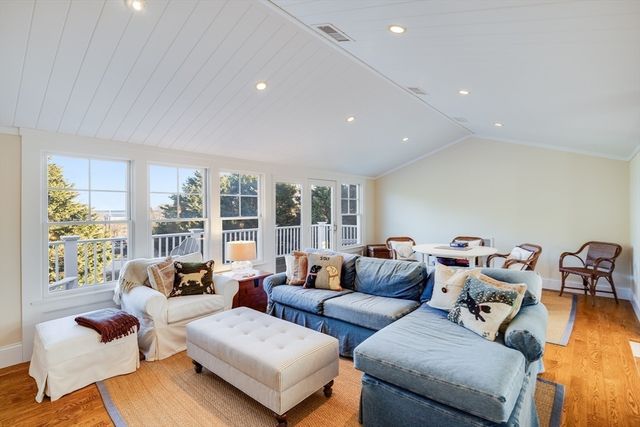 335 Stage Island, Chatham, MA 02633