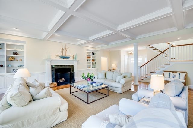 335 Stage Island, Chatham, MA 02633