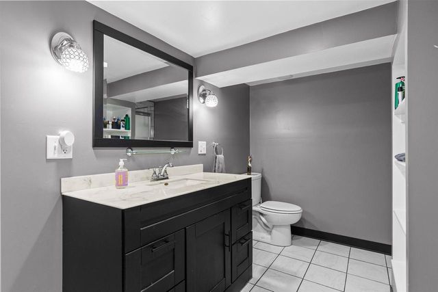 1125 COOLIDGE AVENUE, Oshkosh, WI 54902