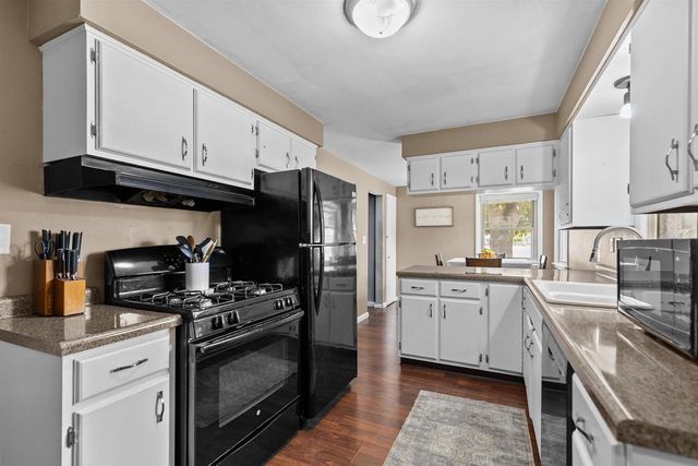 1125 COOLIDGE AVENUE, Oshkosh, WI 54902
