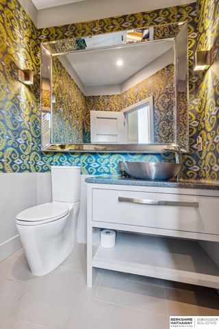 19510 Camden Avenue, Elkhorn, NE 68022