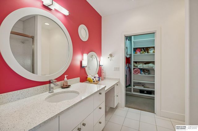 19510 Camden Avenue, Elkhorn, NE 68022