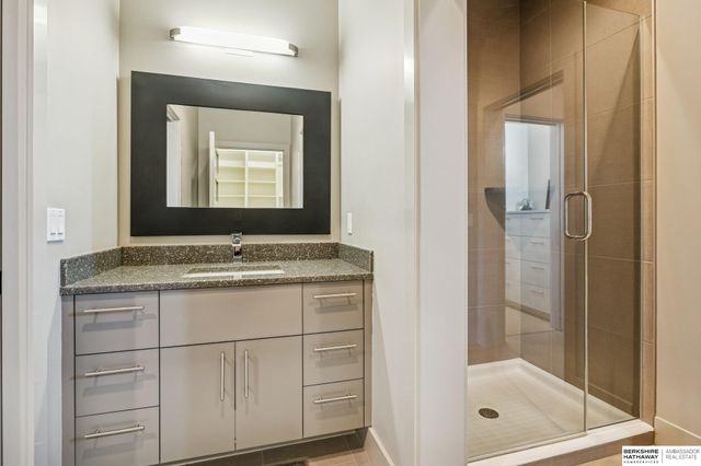 19510 Camden Avenue, Elkhorn, NE 68022