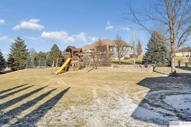 19510 Camden Avenue, Elkhorn, NE 68022