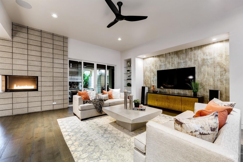 375 W Water Vista Drive, Eagle, ID 83616 photo 3