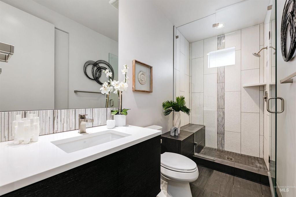 375 W Water Vista Drive, Eagle, ID 83616 photo 40