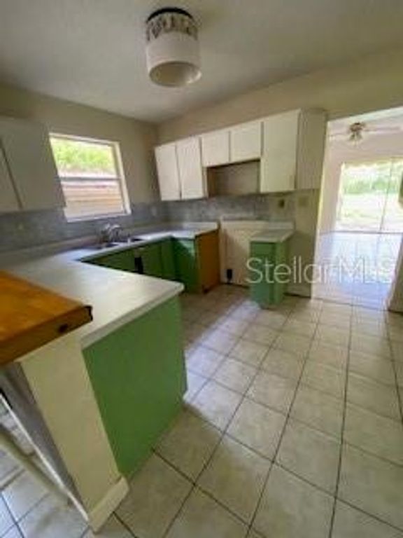 Image 3 of property listing at 839 TERRACE AVENUE, Daytona Beach, FL 32114