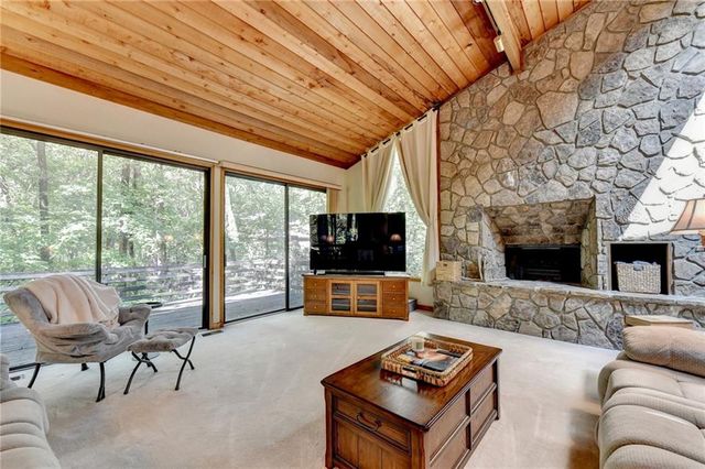 500 Mount Washington Lane, Johns Creek, GA 30022