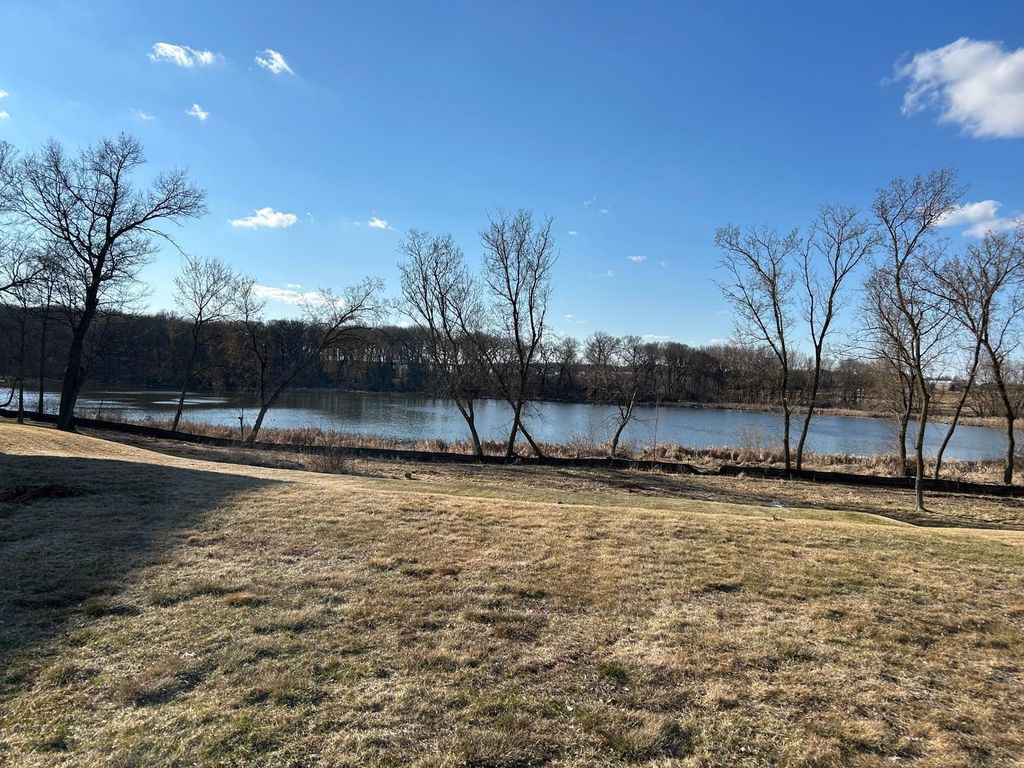 88XX 67th Street Bay S, Cottage Grove, MN 55016 — exterior