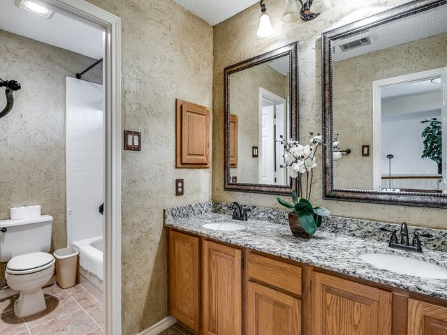 1317 Chestnut Drive, Rowlett, TX 75089