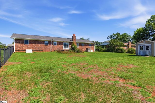 2 Elkhorn Drive, Greenville, SC 29617