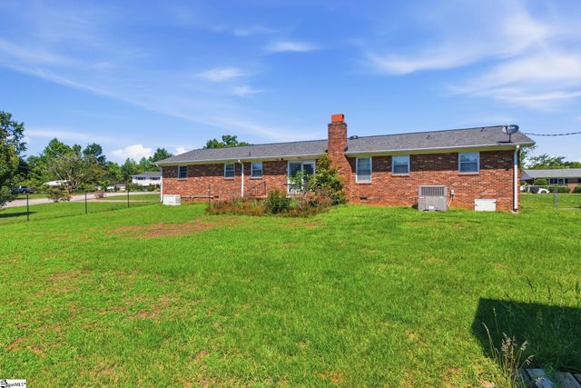 2 Elkhorn Drive, Greenville, SC 29617