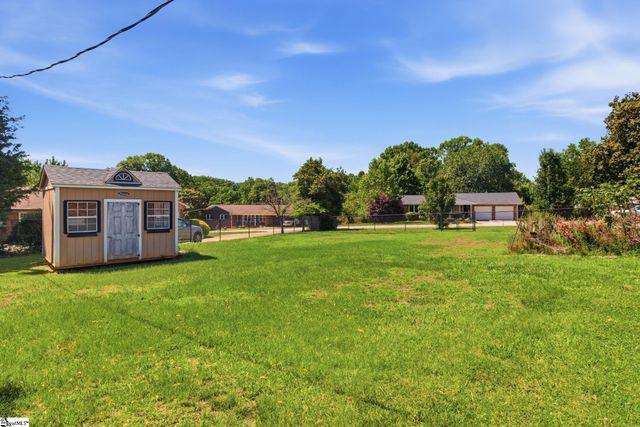2 Elkhorn Drive, Greenville, SC 29617
