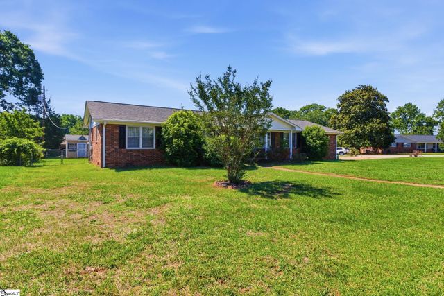 2 Elkhorn Drive, Greenville, SC 29617