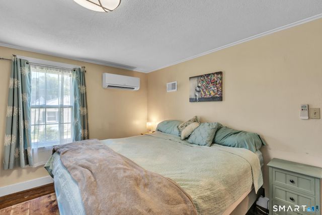 17 Buckingham Road, Mansfield, CT 06250