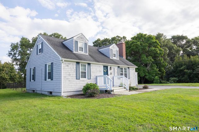 17 Buckingham Road, Mansfield, CT 06250
