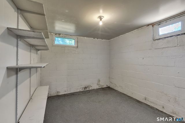 17 Buckingham Road, Mansfield, CT 06250