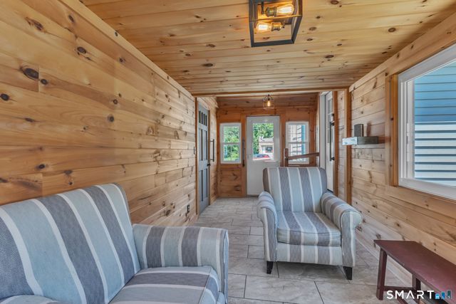 17 Buckingham Road, Mansfield, CT 06250