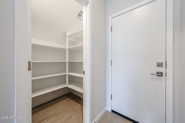 17361 W JESSIE Lane, Surprise, AZ 85387