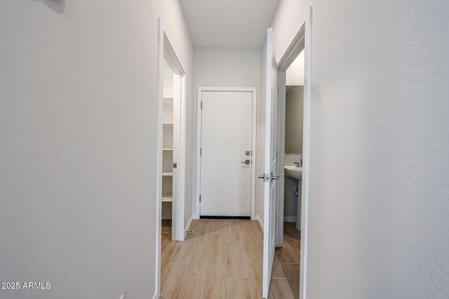 17361 W JESSIE Lane, Surprise, AZ 85387