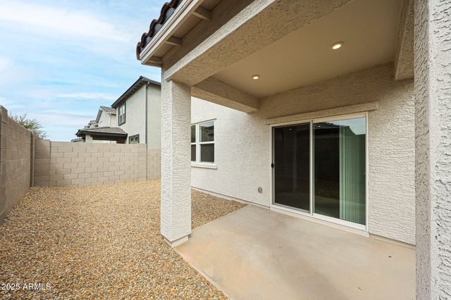 17361 W JESSIE Lane, Surprise, AZ 85387