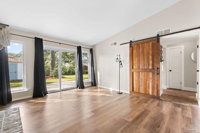 2709 Sunrunner Ln, Gulf Breeze, FL 32563