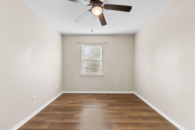 2709 Sunrunner Ln, Gulf Breeze, FL 32563