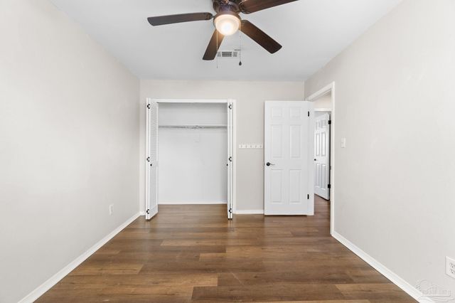 2709 Sunrunner Ln, Gulf Breeze, FL 32563