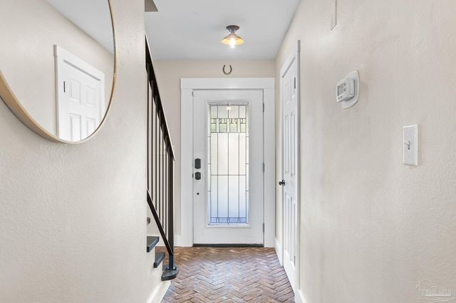 2709 Sunrunner Ln, Gulf Breeze, FL 32563