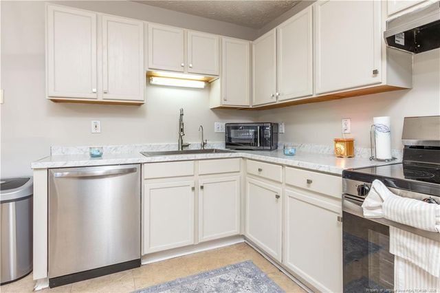 5323 Ahoskie Drive, Hope Mills, NC 28348