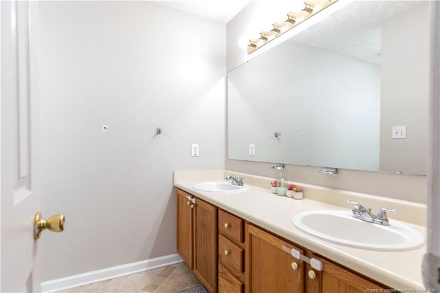 5323 Ahoskie Drive, Hope Mills, NC 28348