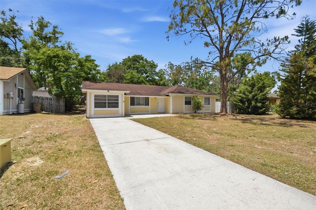 8412 RENALD BOULEVARD, Tampa, FL 33637