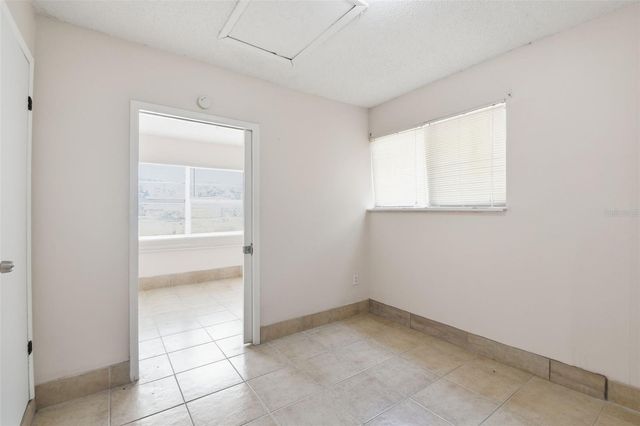 8412 RENALD BOULEVARD, Tampa, FL 33637
