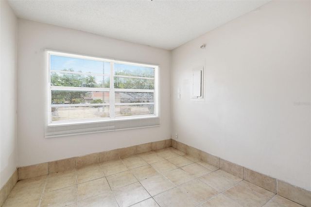 8412 RENALD BOULEVARD, Tampa, FL 33637