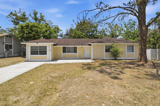 8412 RENALD BOULEVARD, Tampa, FL 33637