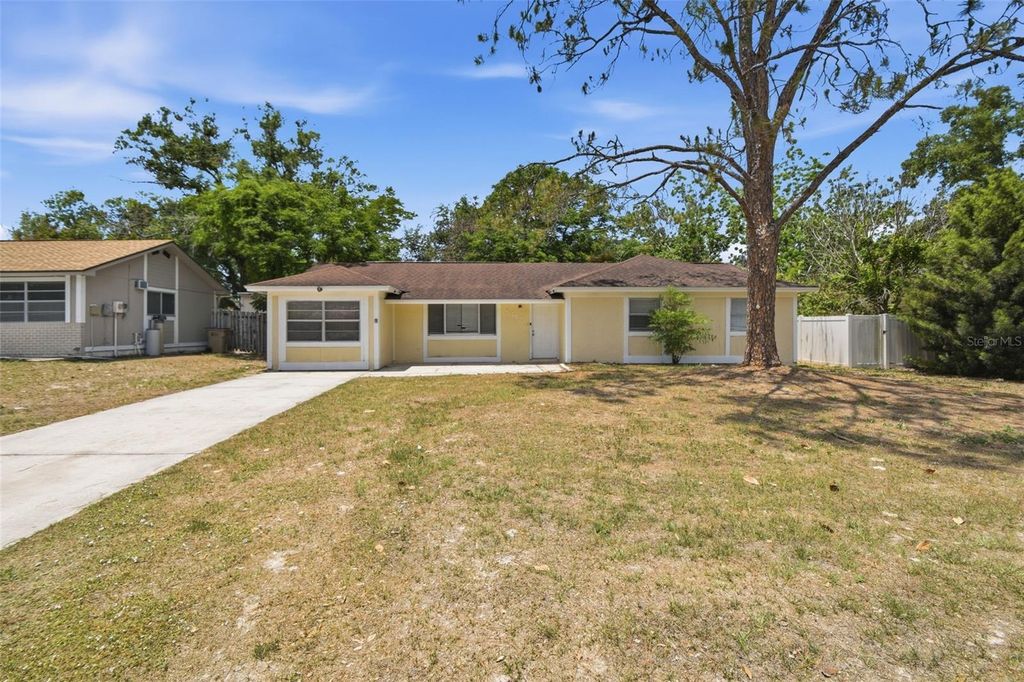 8412 RENALD BOULEVARD, Tampa, FL 33637