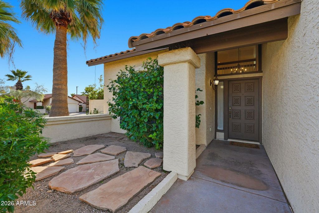 457 E BLUEBELL Lane, Tempe, AZ 85288 — photo 2