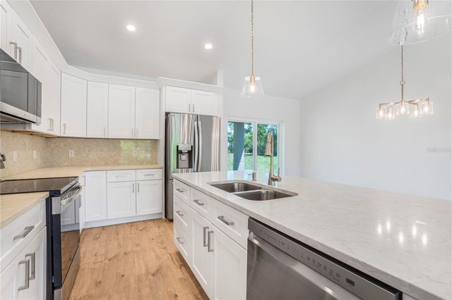2141 E OLD MILL DRIVE, Deltona, FL 32725