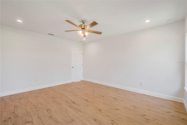 2141 E OLD MILL DRIVE, Deltona, FL 32725