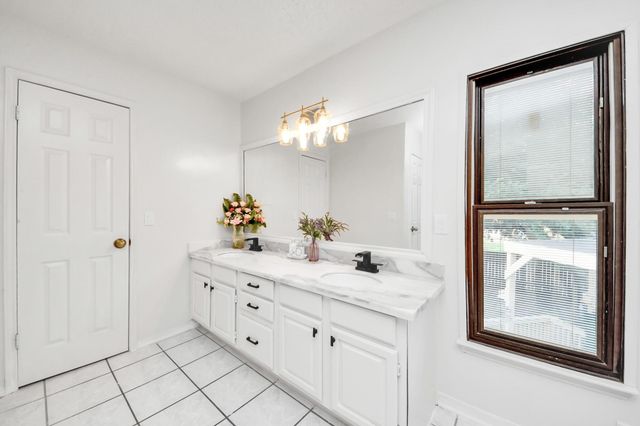 14947 Havenridge Drive, Houston, TX 77083